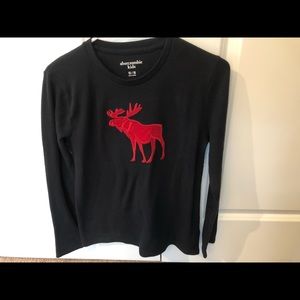 Black long Sleeve Abercrombie Moose T